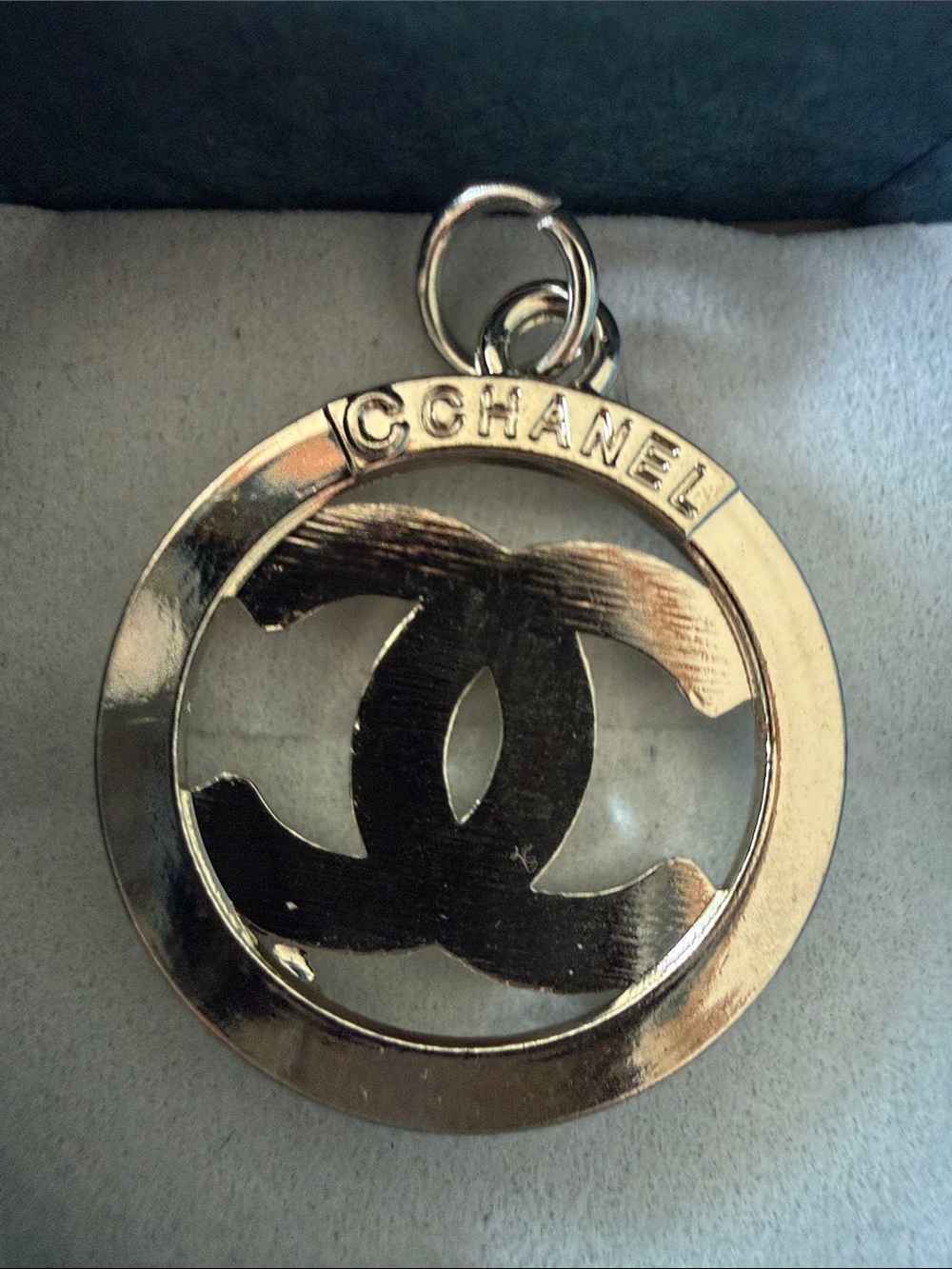 ChaneI Silver -Tone Pendant with Black Crystal Interlocking C - Picture 3 of 4